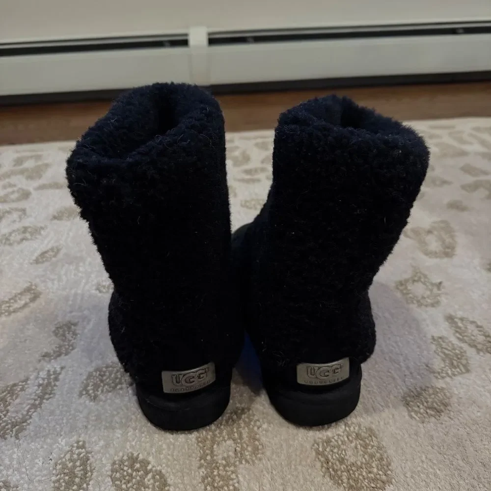 UGG Black Shearling Sheepskin Cuff Boots
